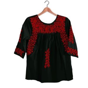 Woman’s Mexican style blouse. Woman’s 2X